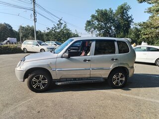 2005 Chevrolet Niva I, серебристый, 250000 рублей, вид 4