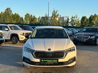 2021 Skoda Octavia IV (A8), белый, 2200000 рублей, вид 3