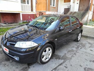 2008 Renault Megane II Рестайлинг, чёрный, 600000 рублей, вид 2