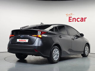 2019 Toyota Prius IV Рестайлинг (XW50), серый, 2100000 рублей, вид 4