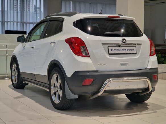 2013 Opel Mokka I, белый, 920000 рублей - вид 5