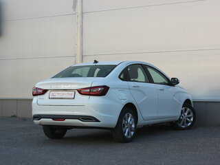2024 Lada (ВАЗ) Vesta I Рестайлинг (NG), белый, 1267000 рублей, вид 2