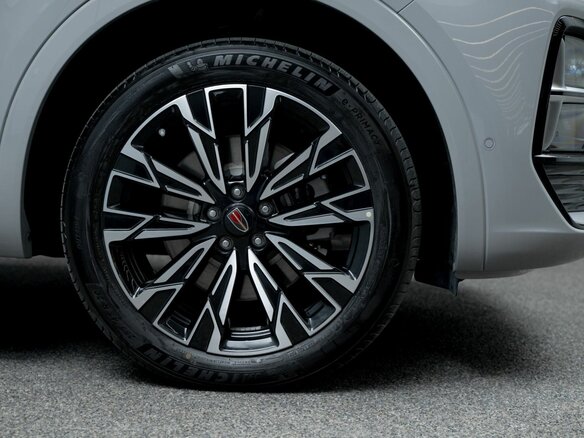 2026 Hongqi HS5 I Рестайлинг, серый, 5641427 рублей - вид 10