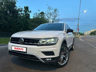 2020 Volkswagen Tiguan II, белый, 2650000 рублей, вид 2