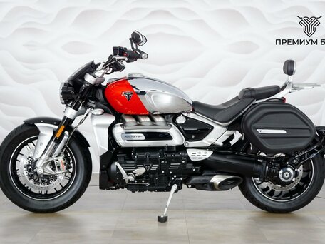 2023 Triumph Rocket 3, красный, 2599000 рублей, вид 2