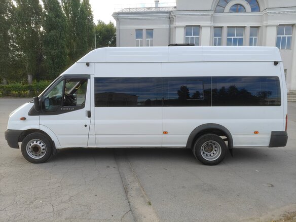 2013 Ford Transit, белый, 1300000 рублей - вид 3