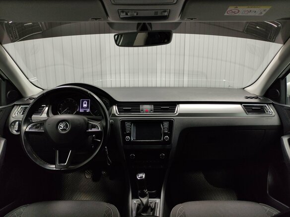 2017 Skoda Rapid I Рестайлинг, белый, 990000 рублей - вид 7