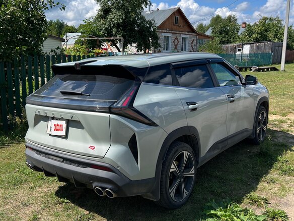 2023 Geely Boyue Cool, зелёный - вид 4