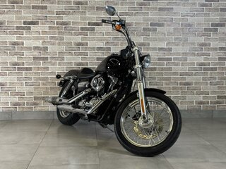 2011 Harley-Davidson Dyna Super Glide, чёрный, 885000 рублей, вид 4