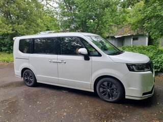 2025 Honda Stepwgn Spada VI, белый, 2500000 рублей, вид 3