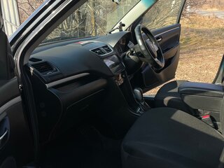 2011 Suzuki Swift IV, чёрный, 650000 рублей, вид 4