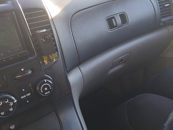 2008 Kia Carnival II, чёрный, 920000 рублей - вид 21
