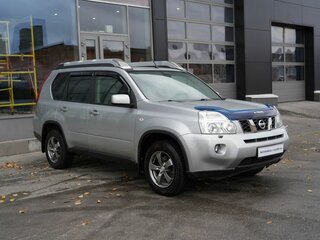 2010 Nissan X-Trail II Рестайлинг, серебристый, 900000 рублей, вид 3