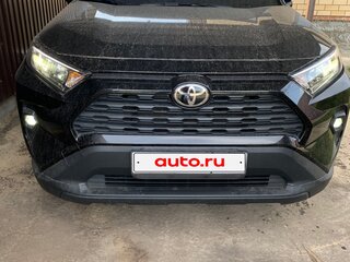 2025 Toyota RAV4 V (XA50), чёрный, 3300000 рублей, вид 3