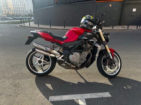 2004 MV Agusta Brutale 750, красный, 350000 рублей, вид 1