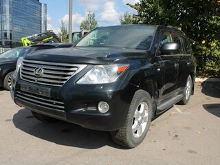 Lexus LX 570 III