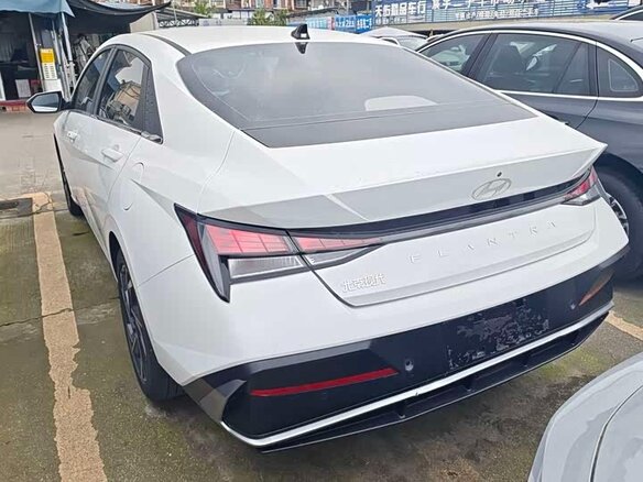 2023 Hyundai Elantra N Line VII (CN7) Рестайлинг, белый - вид 5
