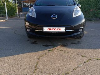 2014 Nissan Leaf I (ZE0/AZE0), чёрный, 1400000 рублей, вид 3
