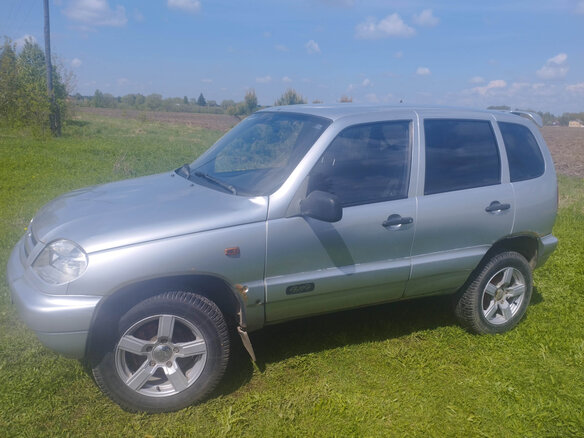 2008 Chevrolet Niva I, серебристый, 315000 рублей - вид 4