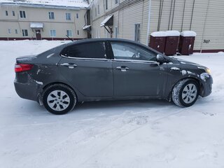 2012 Kia Rio III, серый, 700000 рублей, вид 4