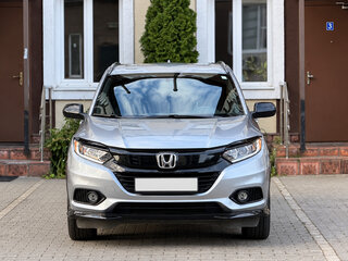 2021 Honda HR-V II Рестайлинг, серый, 1870000 рублей, вид 3