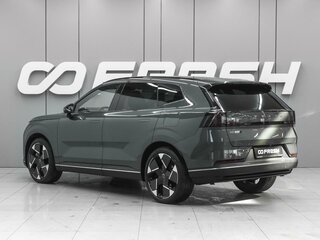 2025 Volvo XC70 III, серый, 6950000 рублей, вид 2