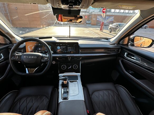 2023 Exeed VX I, зелёный, 3400000 рублей - вид 10