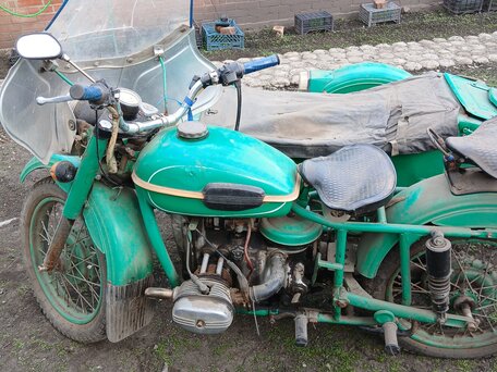 1985 Урал ИМЗ-8.103, зелёный, 100000 рублей, вид 1
