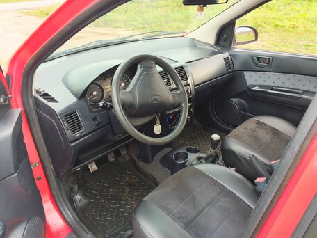 2004 Hyundai Getz I, красный, 245000 рублей, вид 5
