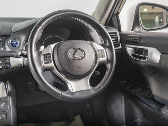 2013 Lexus CT 200h I, белый, 1649000 рублей - вид 8
