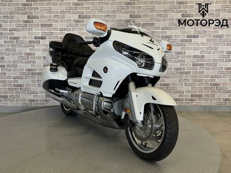2017 Honda GL 1800 Gold Wing, белый, 1595000 рублей, вид 4