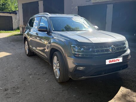 2018 Volkswagen Teramont I, серый, 3100000 рублей, вид 4