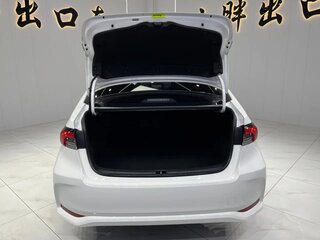 2023 Toyota Levin XII (E210) Рестайлинг, белый, 1280000 рублей, вид 4
