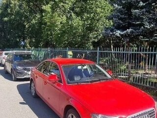 2009 Audi A4 IV (B8), красный, 830000 рублей, вид 2