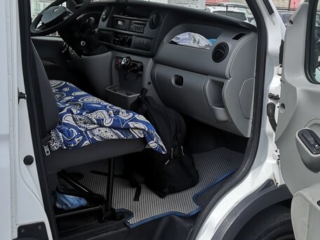 2010 Renault Master, белый, 1300000 рублей, вид 4