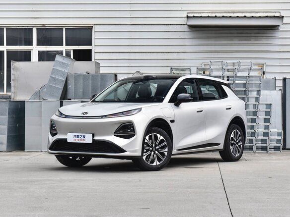2026 Changan Qiyuan Q05 40.3 kWh II, розовый - вид 22