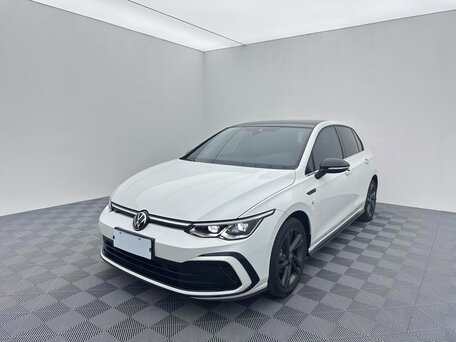 Volkswagen Golf VIII