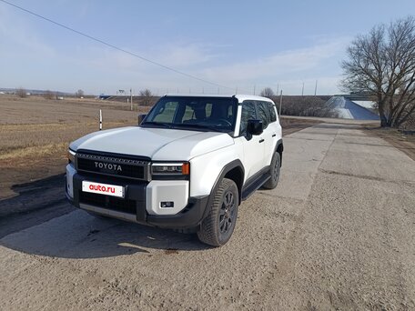 2025 Toyota Land Cruiser Prado 250 Series, белый, 11700000 рублей, вид 3