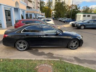 2017 Mercedes-Benz E-Класс 220 d V (W213, S213, C238), чёрный, 2700000 рублей, вид 3