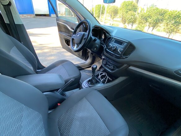 2018 Lada (ВАЗ) Vesta I, чёрный, 620000 рублей - вид 6