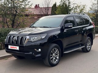 2017 Toyota Land Cruiser Prado 150 Series Рестайлинг 2, чёрный, 4450000 рублей, вид 1