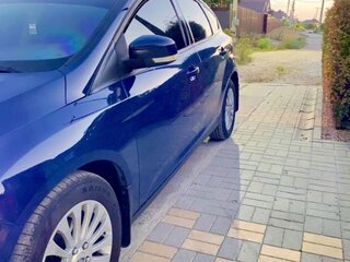 2014 Ford Focus III, синий, 920000 рублей, вид 4