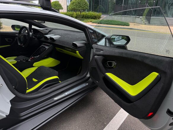 2024 Lamborghini Huracán Sterrato I Рестайлинг, серый, 33700000 рублей - вид 36