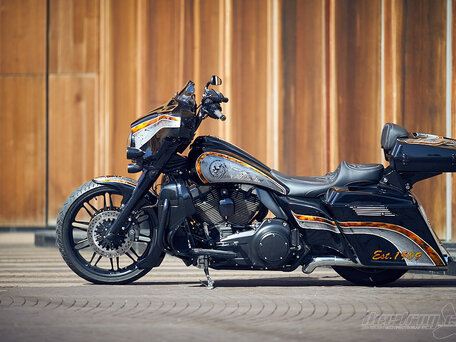 2010 Harley-Davidson CVO, чёрный, 1400000 рублей, вид 1