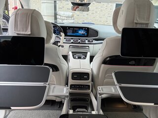 2021 Mercedes-Benz Maybach GLS 600 I, чёрный, 11000000 рублей, вид 5