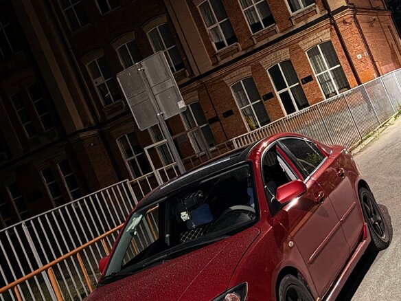 2005 Mazda 3 I (BK), красный, 500000 рублей - вид 1