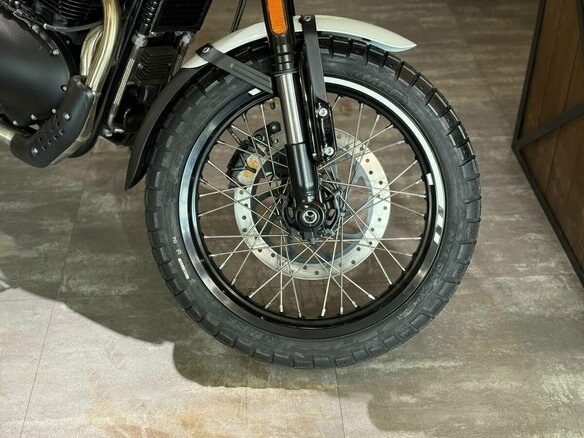 2025 Royal Enfield Bear 650, золотистый, 725000 рублей - вид 7