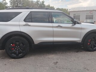 2019 Ford Explorer VI, серебристый, 2815467 рублей, вид 2