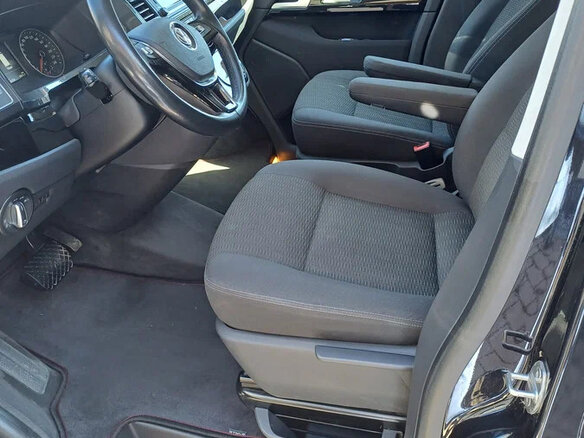 2019 Volkswagen Multivan T6, чёрный, 3999000 рублей - вид 9