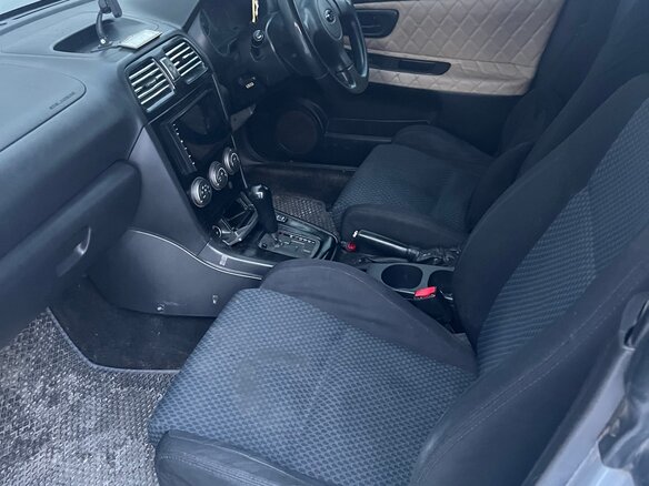 2005 Subaru Impreza II Рестайлинг 2, серый, 395000 рублей - вид 5